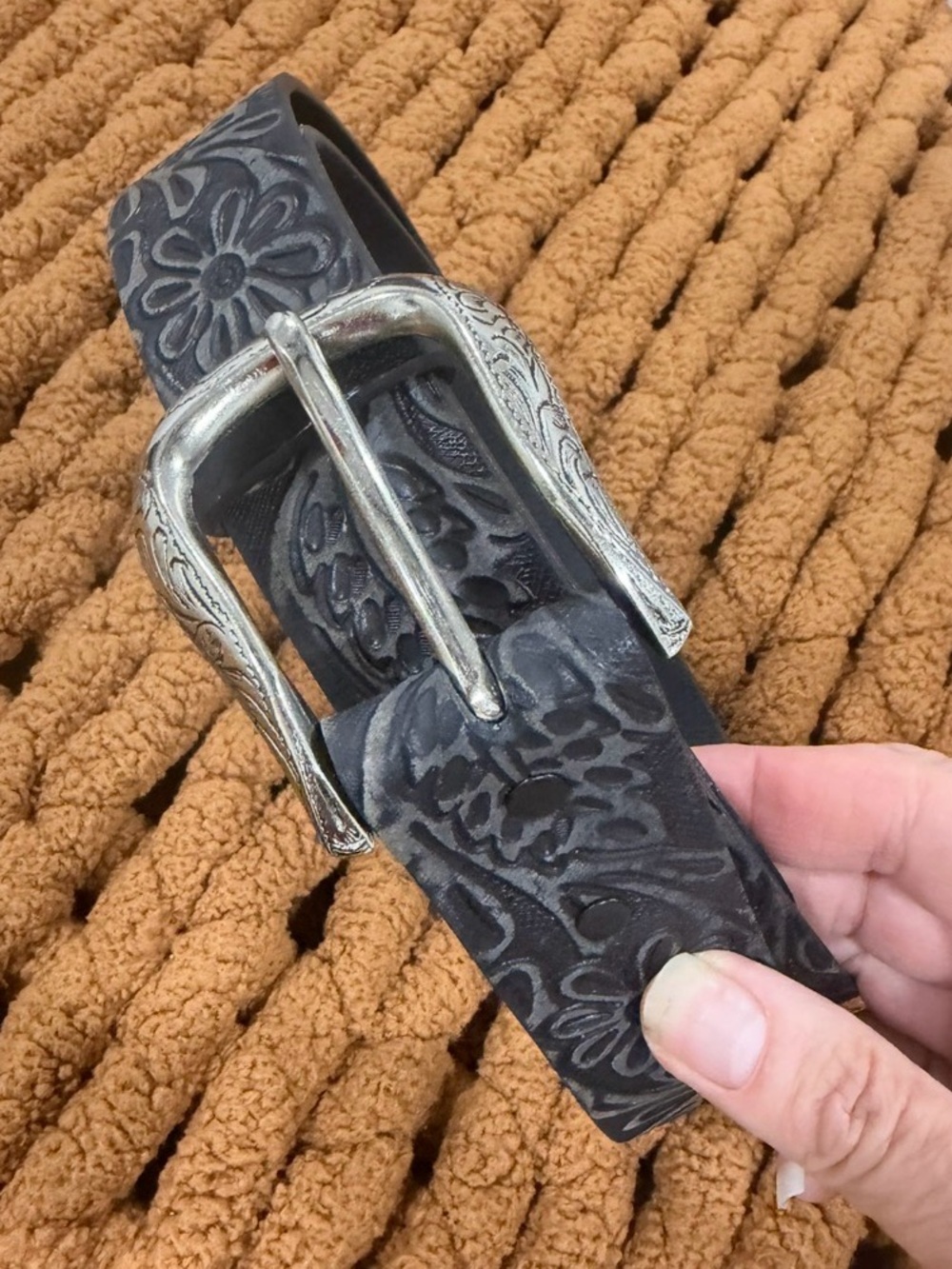 Western Tooled Floral Black Leather Belt
